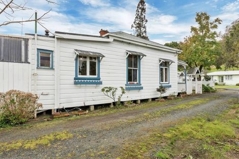 Photo of property in 54 George Street, Hikurangi, 0114