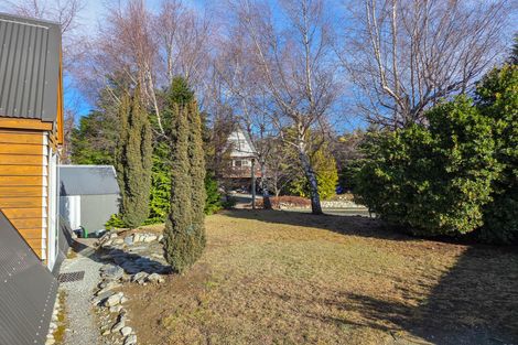 Photo of property in 6 Jeune Street, Lake Tekapo, 7999