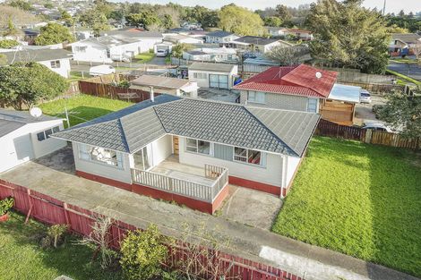 Photo of property in 27 Sandrine Avenue, Clover Park, Auckland, 2019