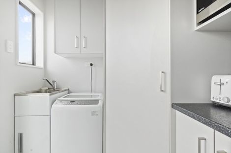 Photo of property in 440b Kahikatea Drive, Dinsdale, Hamilton, 3204