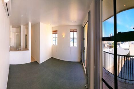 Photo of property in Maddison Apartments, 3/6e Queen Street, Palmerston North, 4410