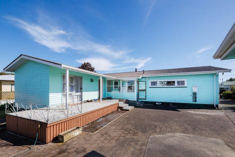 Photo of property in 11 Hannan Street, Levin, 5510