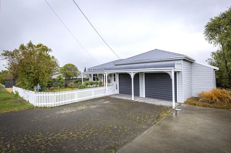 Photo of property in 1 Wright Street, Geraldine, 7930