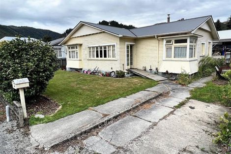 Photo of property in 49 Shiel Street, Reefton, 7830