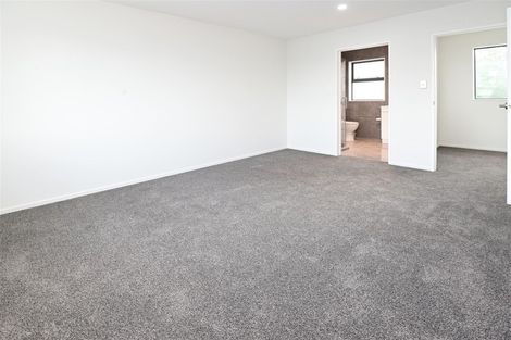 Photo of property in 37e Cornwall Road, Papatoetoe, Auckland, 2025