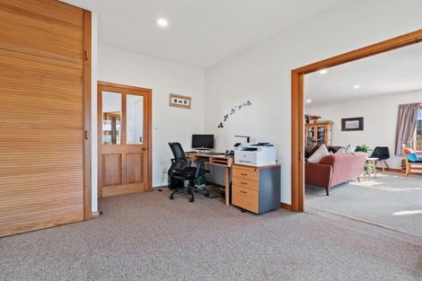 Photo of property in 16 Kotare Street, Fendalton, Christchurch, 8041