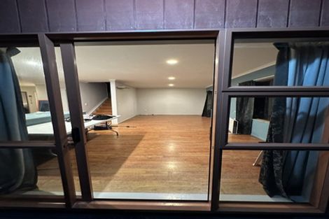 Photo of property in 292a Mitchell Street, Brooklyn, Wellington, 6021