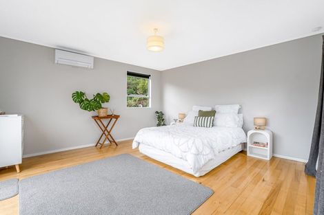 Photo of property in 12 Halyard Place, Whitby, Porirua, 5024