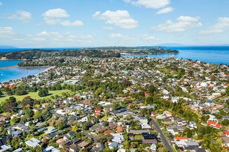 Photo of property in 24 Motuora Road, Manly, Whangaparaoa, 0930