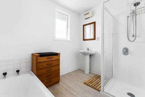 Photo of property in 13 Elliott Crescent, Havelock North, 4130