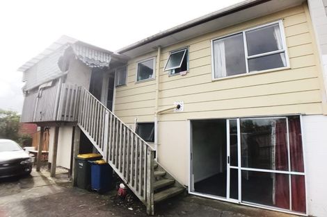 Photo of property in 3/10 Westward Ho, Glen Eden, Auckland, 0602