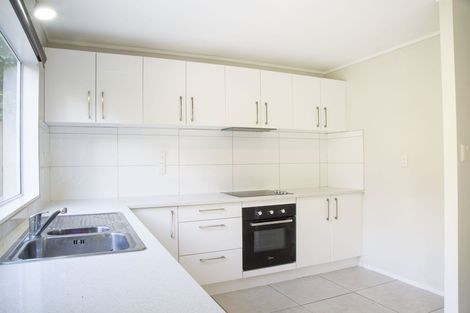 Photo of property in 2/26 Richards Avenue, Forrest Hill, Auckland, 0620