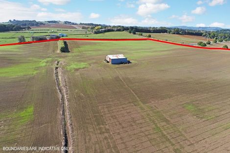 Photo of property in 142 Hutchings Road, Waiuku, 2682