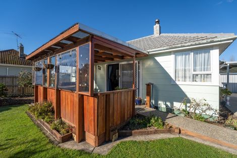 Photo of property in 17 Whakarewa Street, Motueka, 7120
