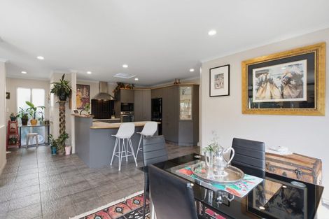 Photo of property in 41 Matene Place, Papamoa Beach, Papamoa, 3118