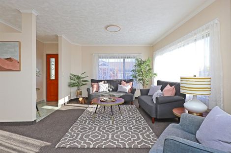 Photo of property in 3 Beaufort Place, Taradale, Napier, 4112