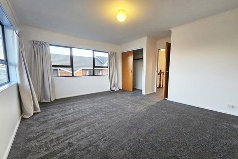 Photo of property in 22 Rangitane Street, Maupuia, Wellington, 6022