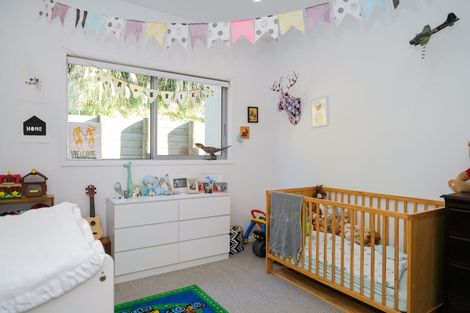 Photo of property in 34 Seaview Terrace, Kew, Dunedin, 9012