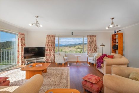 Photo of property in 16 Ohuka Place, Whitianga, 3510