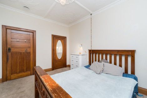 Photo of property in 161 Featherston Street, Takaro, Palmerston North, 4410