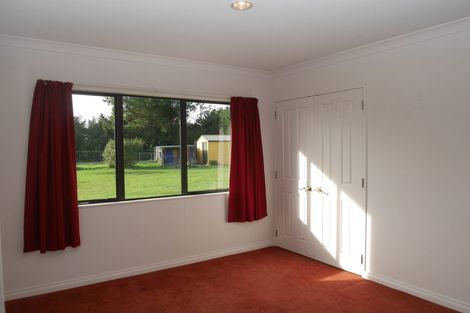 Photo of property in 12 Te Horo Beach Road, Te Horo, Otaki, 5581