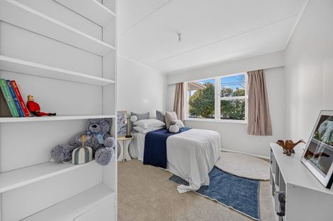 Photo of property in 17 Philip Street, Carterton, 5713