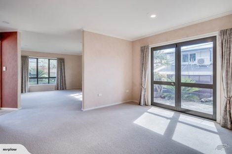 Photo of property in 11 Avon Rise, Welcome Bay, Tauranga, 3112