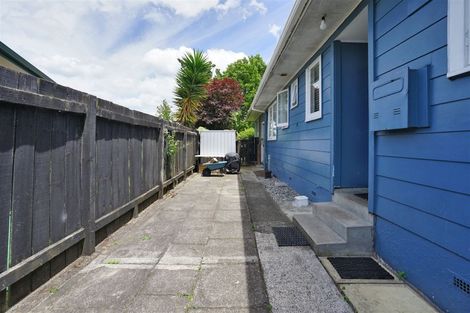 Photo of property in 24 Rhonda Avenue, Deanwell, Hamilton, 3206