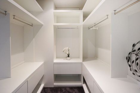 Photo of property in 27a Phoenix Avenue, Hokowhitu, Palmerston North, 4410