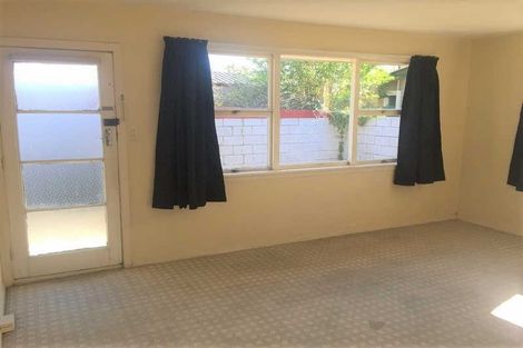 Photo of property in 2/19 Isabella Place, Waltham, Christchurch, 8011