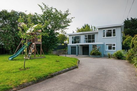 Photo of property in 11 Wairere Grove, Paraparaumu, 5032