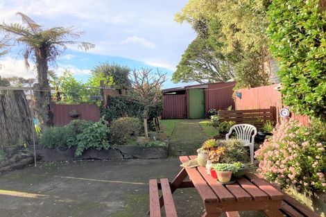 Photo of property in 19 Raleigh Street, Waitara, 4320