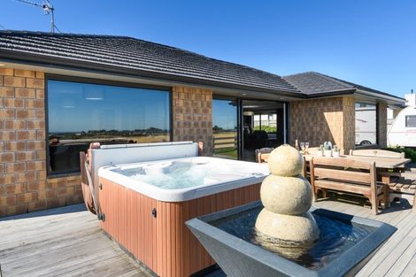 Photo of property in 23 Silicon Way, Fitzherbert, Palmerston North, 4410