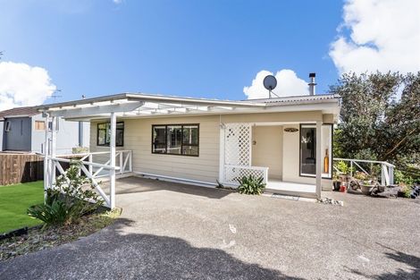 Photo of property in 17 Newport Place, Forrest Hill, Auckland, 0620