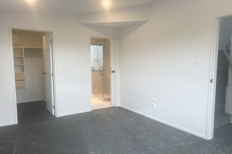 Photo of property in 4a Lowell Place, Massey, Auckland, 0614