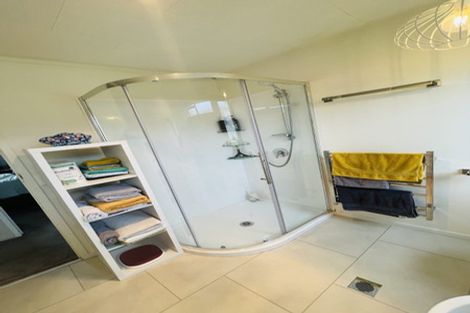 Photo of property in 6 Kekerenga Street, Strathmore Park, Wellington, 6022