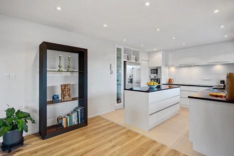 Photo of property in 2/19a Sanders Avenue, Takapuna, Auckland, 0622