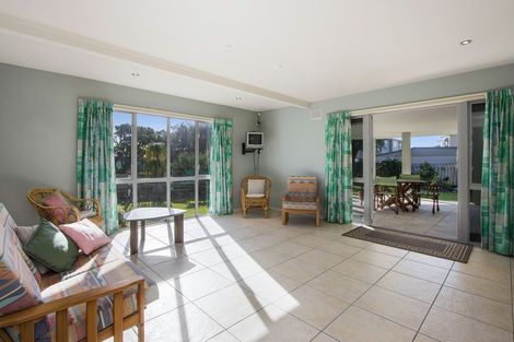 Photo of property in 221 Seaforth Road, Waihi Beach, 3611