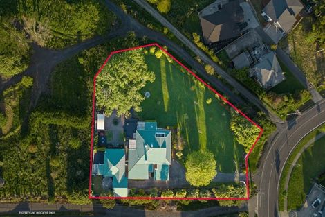 Photo of property in 102 Matua Road, Huapai, Kumeu, 0810