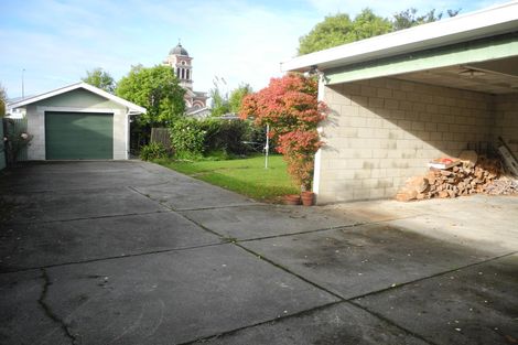 Photo of property in 15 Churchill Place, Waimate, 7924