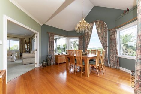 Photo of property in 296 Old North Road, Kumeu, 0892