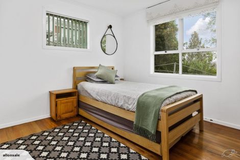 Photo of property in 800 East Coast Road, Oteha, Auckland, 0630