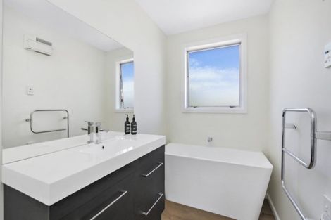 Photo of property in 4 Adelaide Street, Kirwee, Darfield, 7571