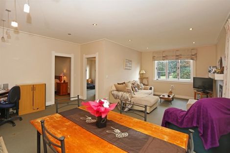 Photo of property in 5 Layard Street, Opunake, 4616