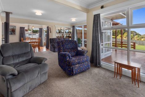 Photo of property in 629e Owhiwa Road, Parua Bay, Onerahi, 0192