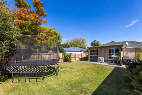 Photo of property in 26 Liverton Crescent, Bishopdale, Christchurch, 8053