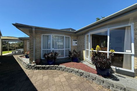 Photo of property in 7 Sanctuary Point, Sunnyhills, Auckland, 2010