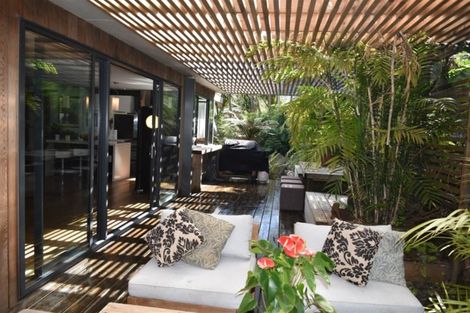 Photo of property in 4 Lichen Grove, Russell, 0272