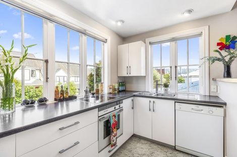 Photo of property in 48 Ellice Street, Mount Victoria, Wellington, 6011