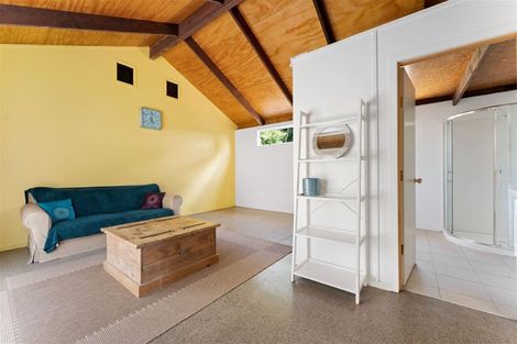 Photo of property in 53 Hamilton Road, Waimauku, 0881